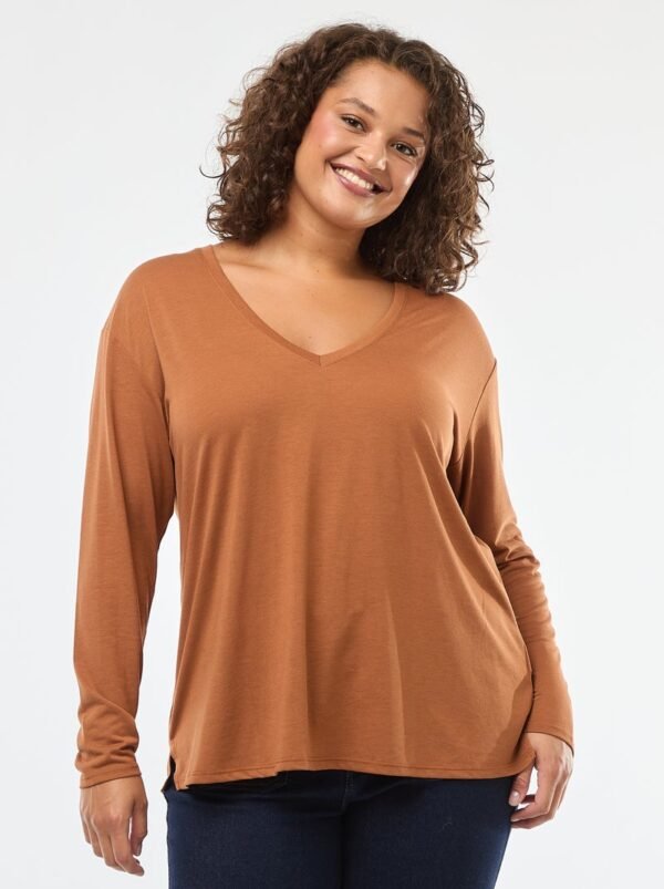 قميص Camiseta básica cuello en V