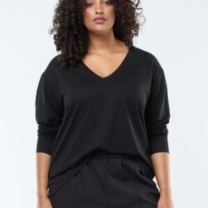 قميص Camiseta básica cuello en V