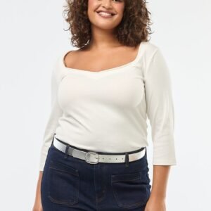 قميص Camiseta con escote