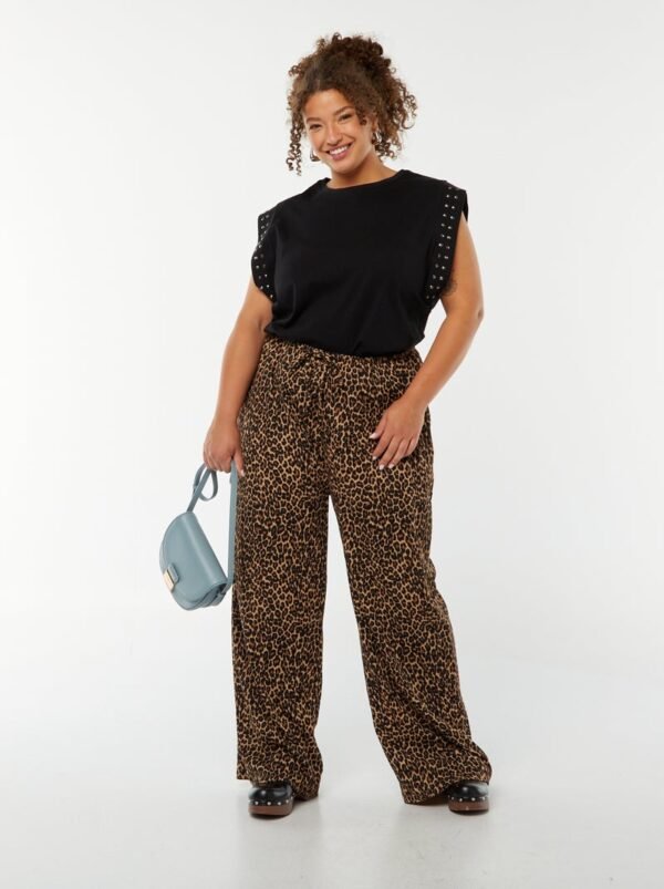 بنطلون Pantalón wide leg