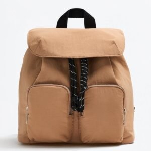 حقيبة ظهر Mochila trench con charm