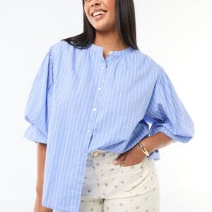 بلوزة Blusa de cuello redondo