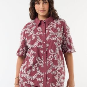 بلوزة Camisa corta con bordados