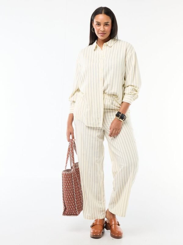 بنطلون Pantalón de lino mezclado