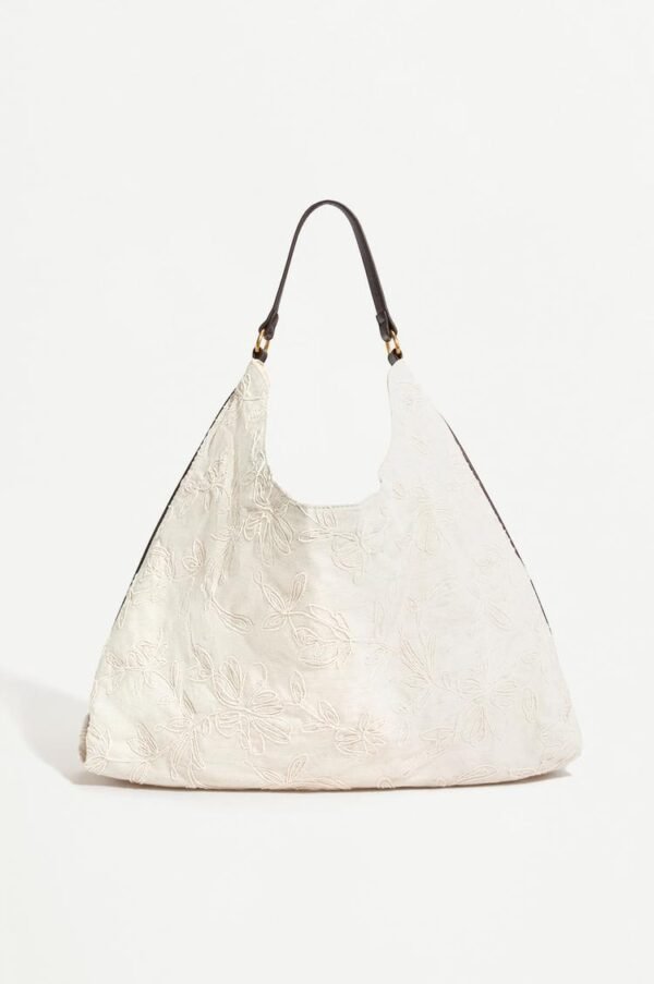 حقيبة canvas bordado