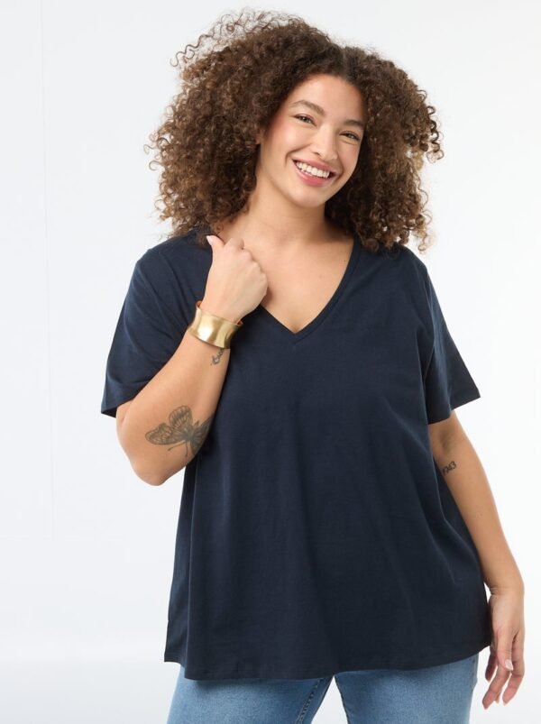 تيشرت Camiseta de cuello en pico