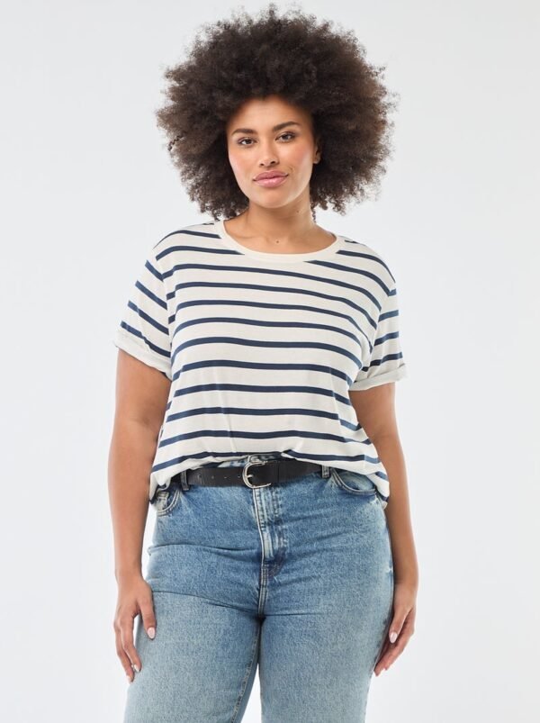 تيشرت Camiseta estampado